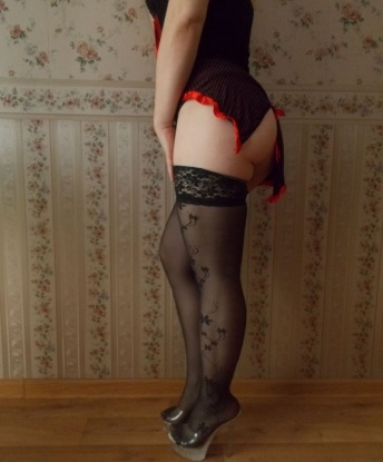 ✨ Опыт и опытность - мои лучшие друзья! 💃 Живу в Москве и люблю исполнять самые сокровенные фантазии своих клиентов. Мои услуги включают все виды эротических развлечений и массажа, которые оставят тебя безумно довольным. 😍 Мои фото говорят сами за себя - я стройная, прекрасная и истинная красотка. У меня есть отзывы, которые подтверждают мою профессиональность и безупречный сервис. 💫 Приходи ко мне и дай мне возможность показать тебе, что я - идеальный выбор для твоих самых скрытых желаний. Встретимся? 😉💕 Нюрка